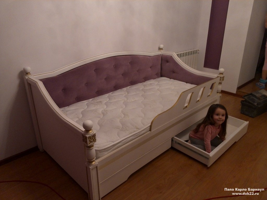 Элитные дизайнерские кровати Anrie Moretti